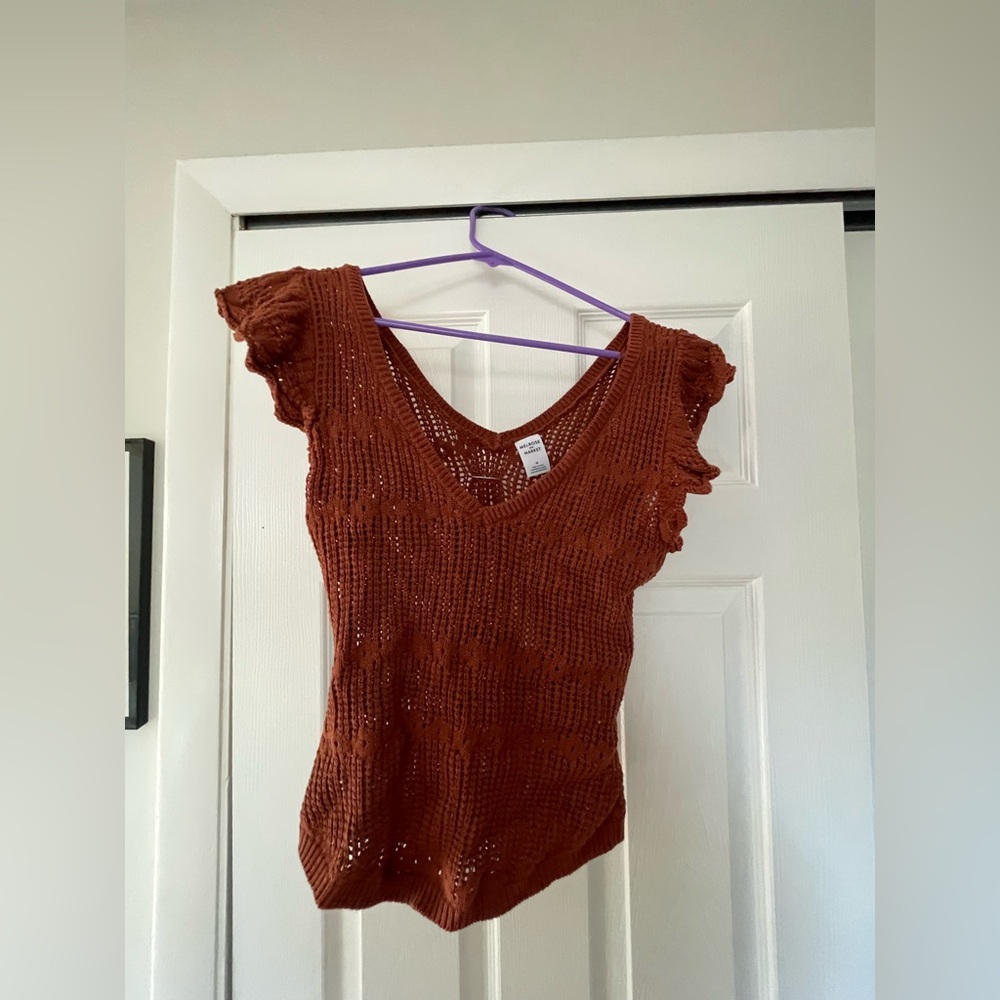 Brown, crocheted top